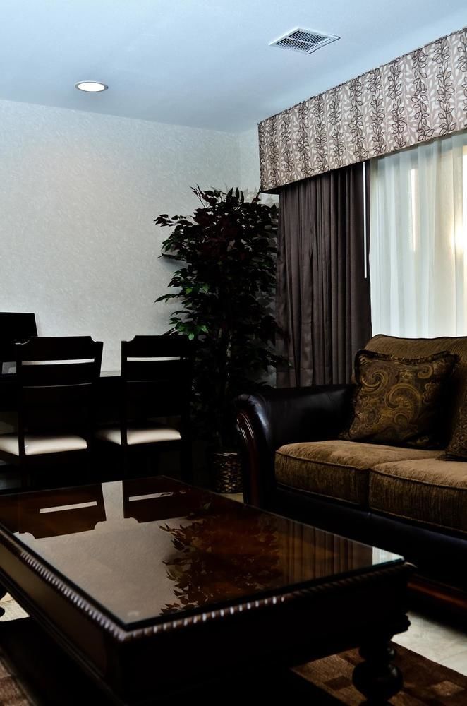 Pacer Inn & Suites Motel Делауер Екстериор снимка