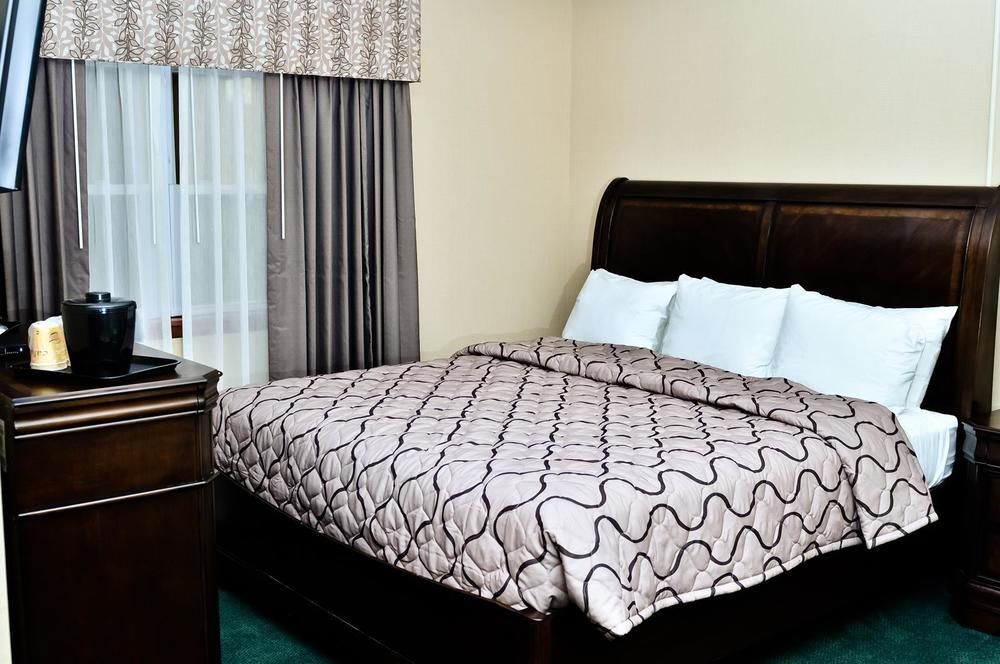 Pacer Inn & Suites Motel Делауер Екстериор снимка
