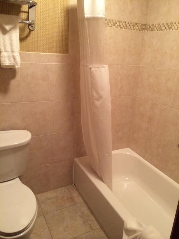 Pacer Inn & Suites Motel Делауер Стая снимка