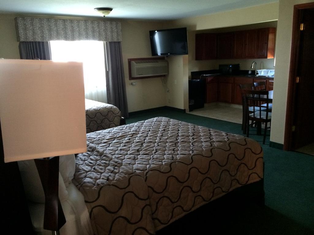 Pacer Inn & Suites Motel Делауер Стая снимка