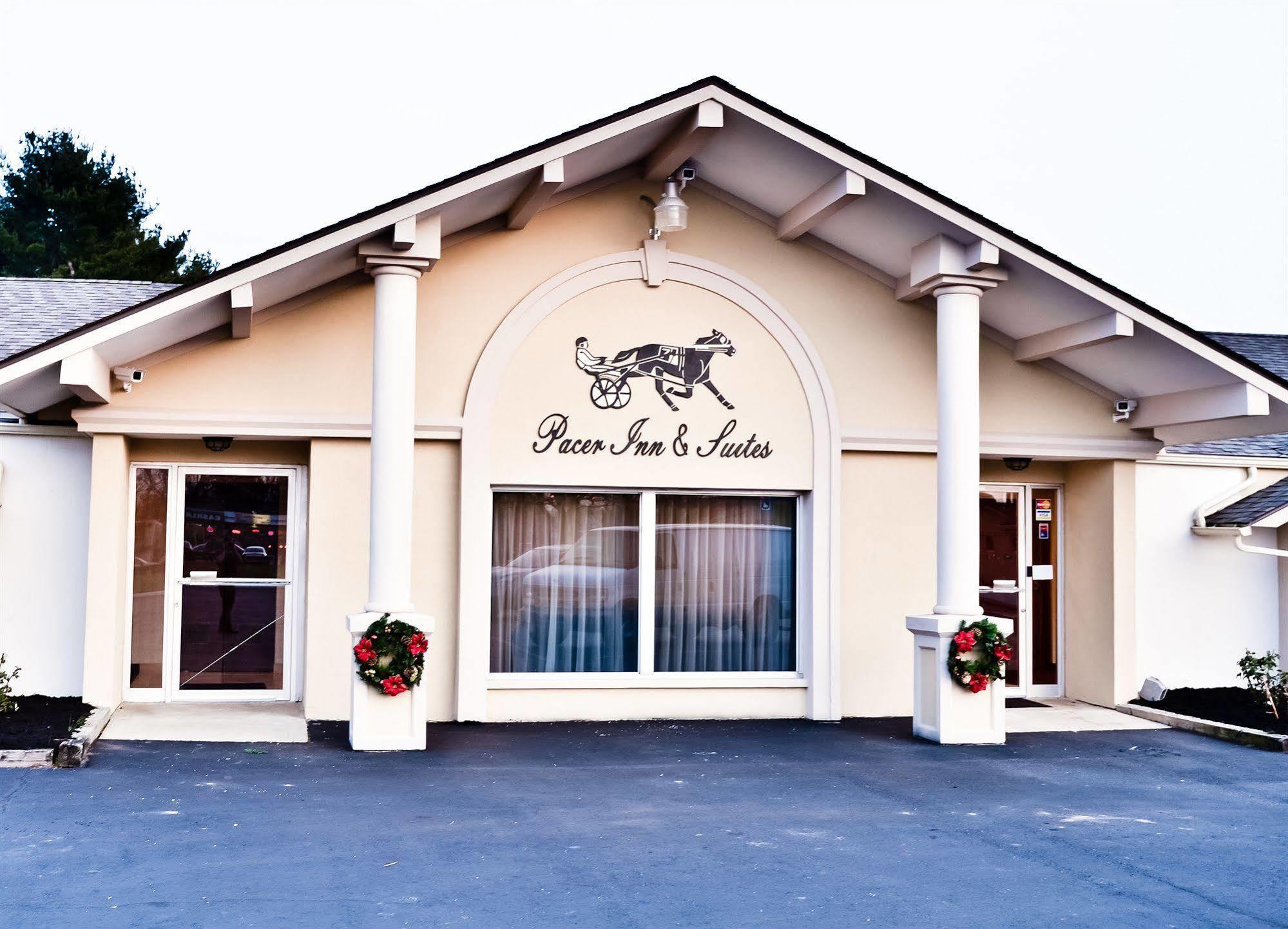 Pacer Inn & Suites Motel Делауер Екстериор снимка